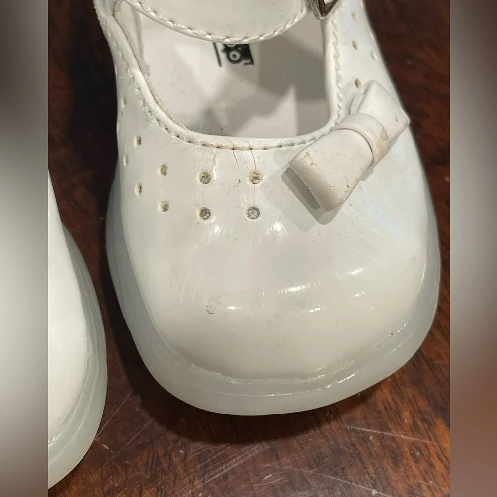 VTG 90s Smart Steps little girl white patent vinyl Mary Jane shoes size 3.5W‎